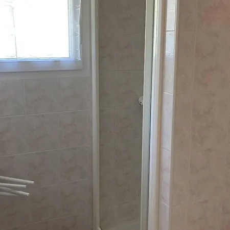 Maison Avec Piscine Privee - 8 Pers. - Fr-1-878-8 Villa *